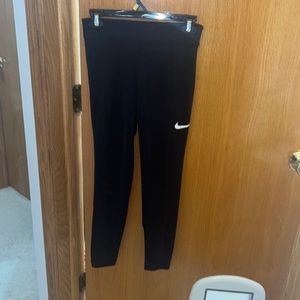 Nike athletic leggings size large